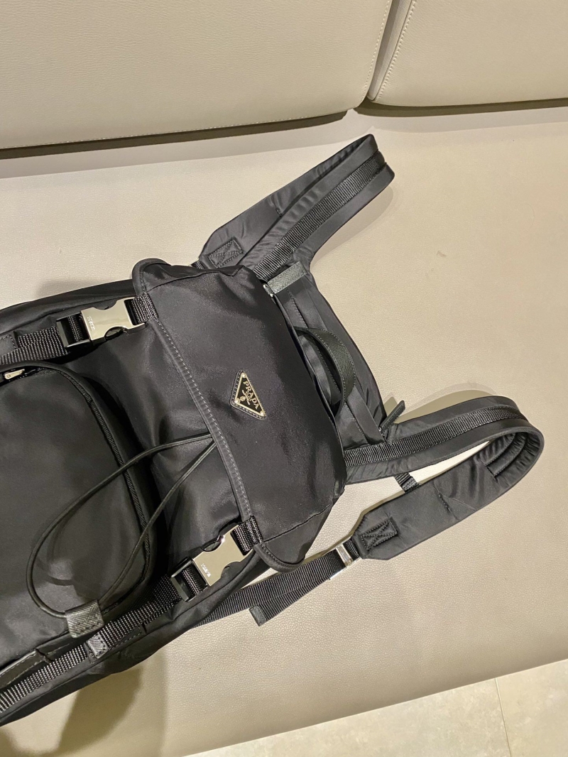 Pra*a backpacks